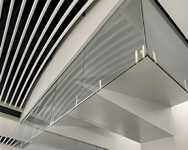 泾阳玻璃泾阳挡烟垂壁