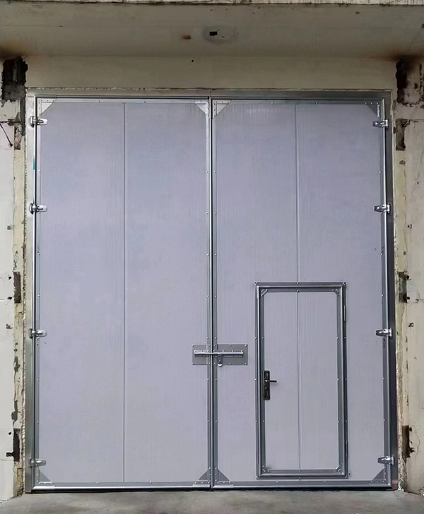 泾阳工业平开门