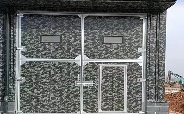 泾阳工业平开门