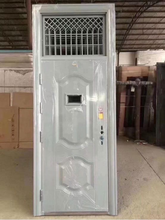 泾阳学校教室门 泾阳学校教室门