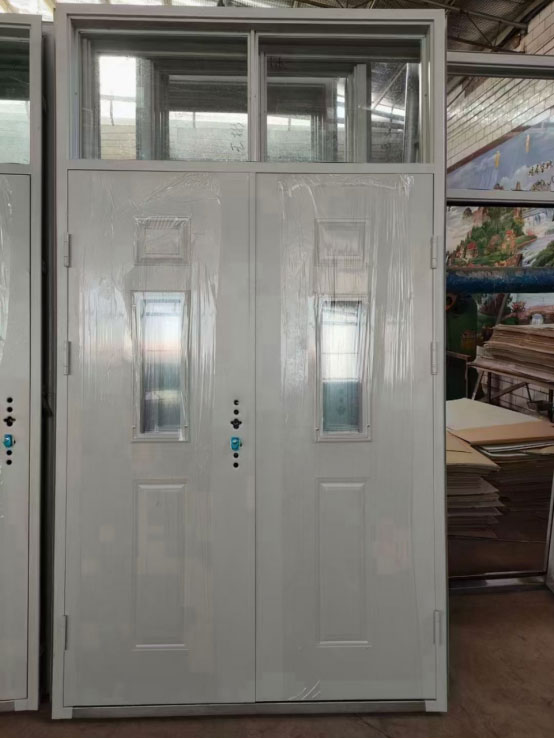 泾阳学校教室门