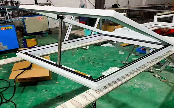 某地下车库出入口泾阳排烟窗配置工程 某地下车库出入口泾阳排烟窗配置工程